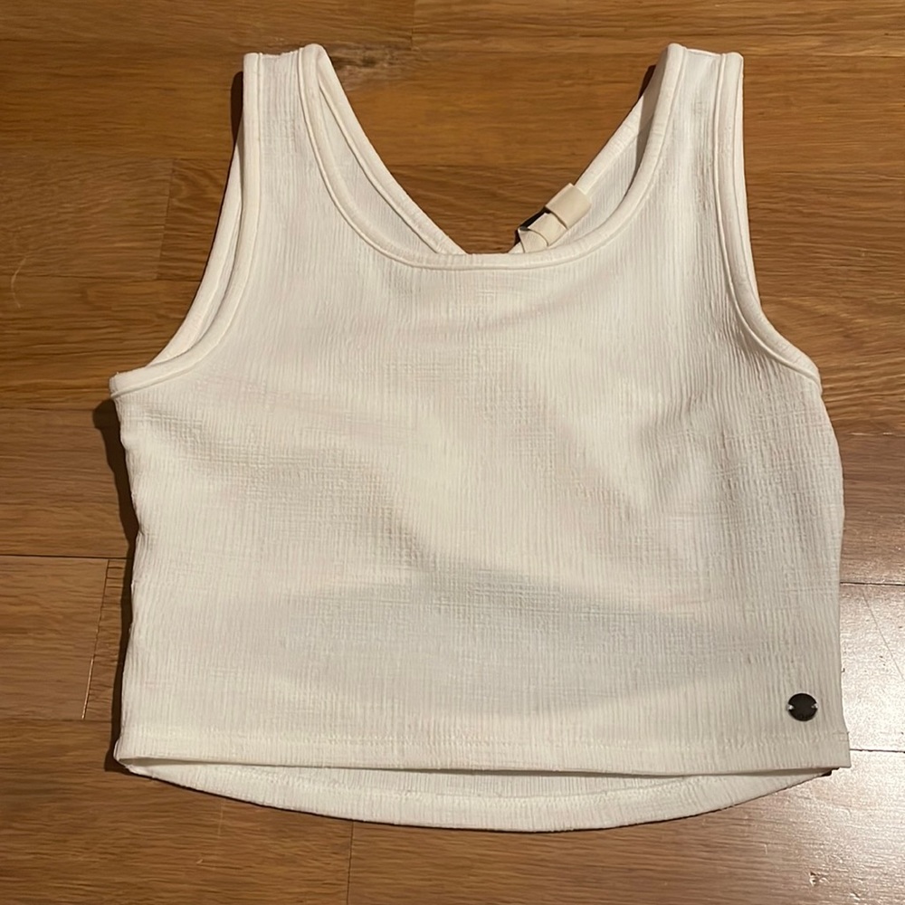 crop top